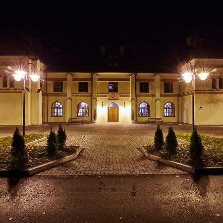 Centrum Obslugi Turysty Kordegarda Raczki  エクステリア 写真