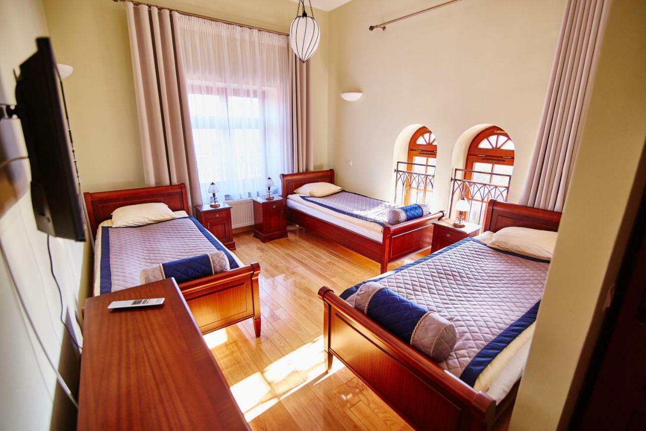 Centrum Obslugi Turysty Kordegarda Raczki  エクステリア 写真