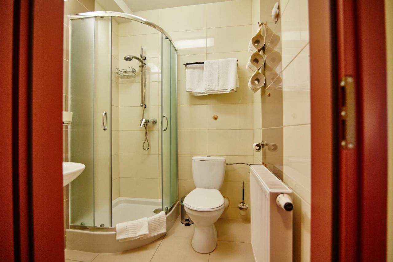 Centrum Obslugi Turysty Kordegarda Raczki  エクステリア 写真