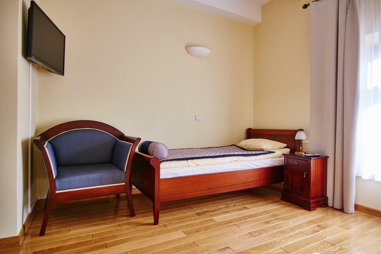 Centrum Obslugi Turysty Kordegarda Raczki  エクステリア 写真
